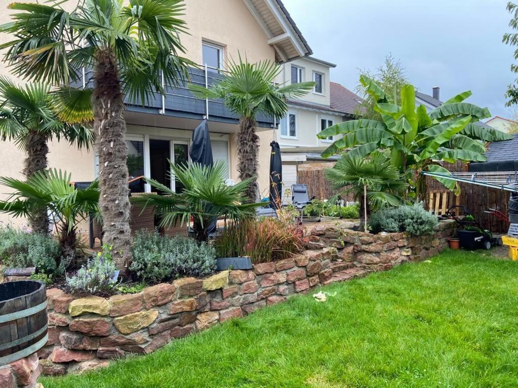 Deluxe Appartement Graben-Neudorf エクステリア 写真