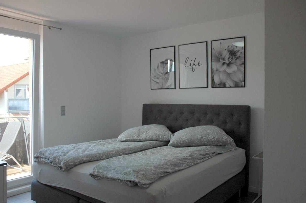 Deluxe Appartement Graben-Neudorf エクステリア 写真