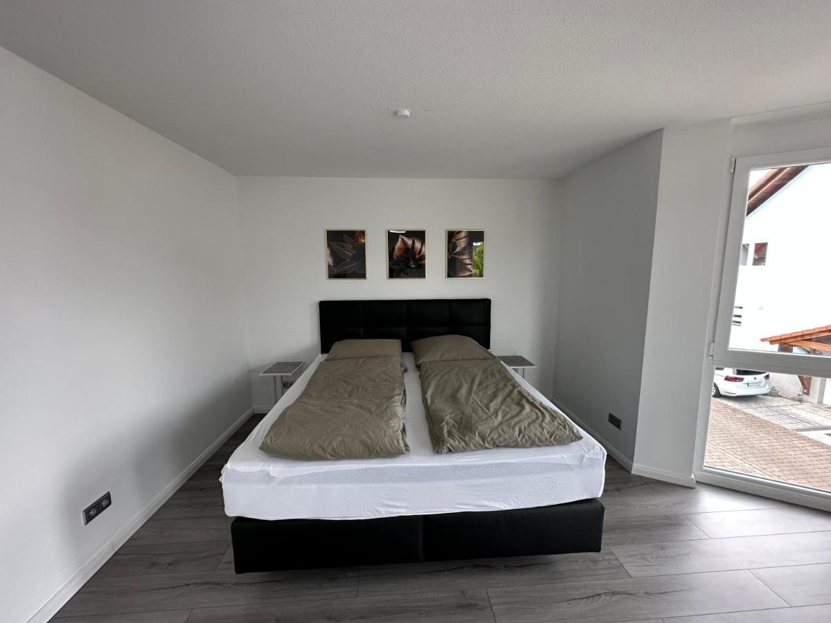 Deluxe Appartement Graben-Neudorf エクステリア 写真